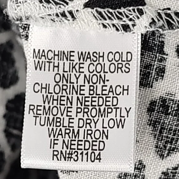 Kim Rogers Petite 100% Linen Black White Pattern Button Down Shirt Size PS - Picture 11 of 11